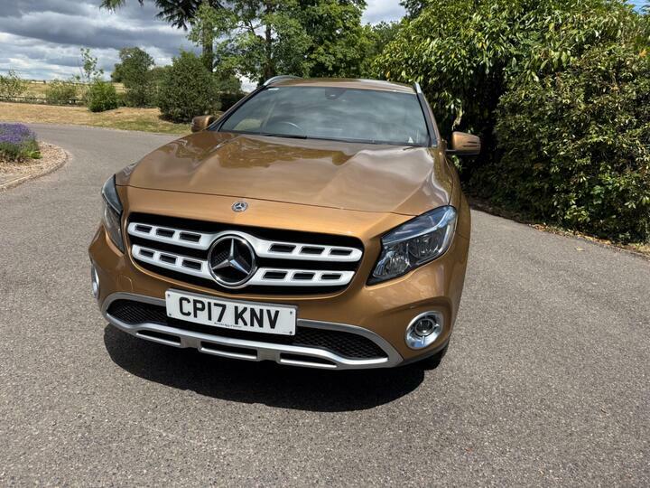 Mercedes-Benz GLA Class 2.1L Gla 220 D 4Matic Amg Line Premium 174 Bhp Grey #15