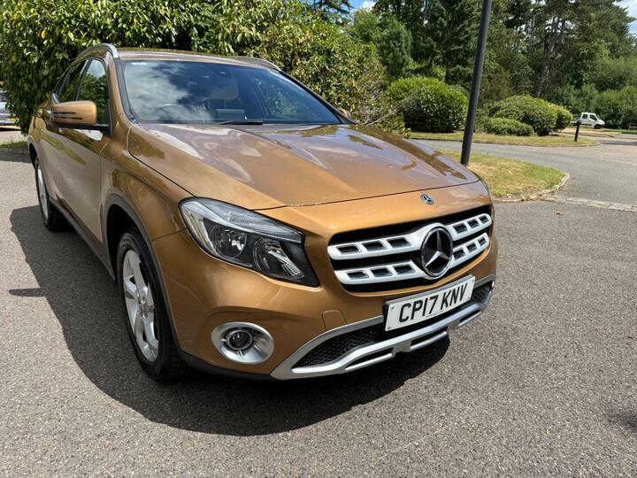 Mercedes-Benz GLA Class 2.1L Gla 220 D 4Matic Amg Line Premium 174 Bhp Grey #14
