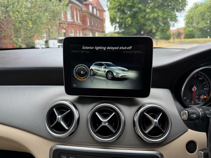 Mercedes-Benz GLA Class 2.1L Gla 220 D 4Matic Amg Line Premium 174 Bhp Grey #51