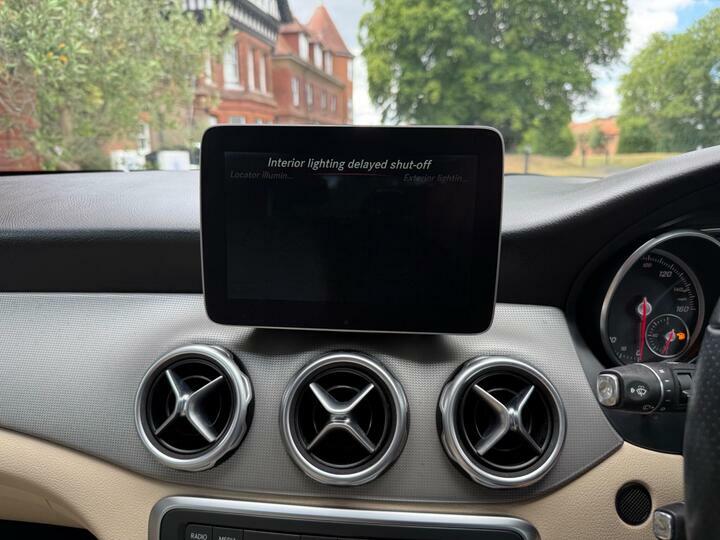 Mercedes-Benz GLA Class 2.1L Gla 220 D 4Matic Amg Line Premium 174 Bhp Grey #50