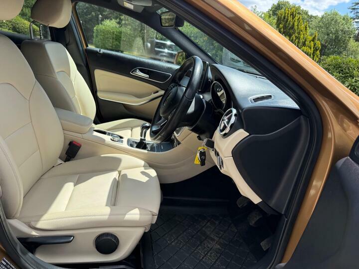 Mercedes-Benz GLA Class 2.1L Gla 220 D 4Matic Amg Line Premium 174 Bhp Grey #39