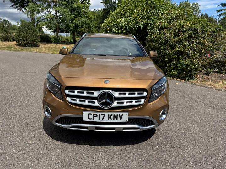 Mercedes-Benz GLA Class 2.1L Gla 220 D 4Matic Amg Line Premium 174 Bhp Grey #16