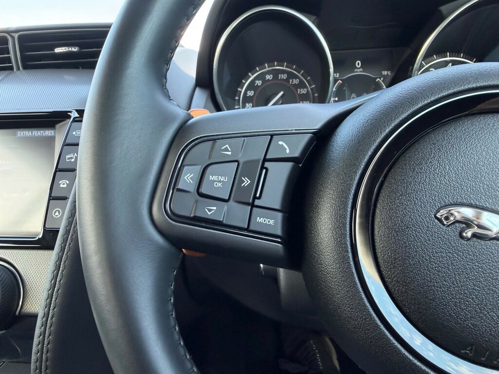 Jaguar F-Type 3.0 Supercharged V6 White #51