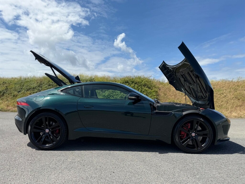 Jaguar F-Type 3.0 Supercharged V6 White #39