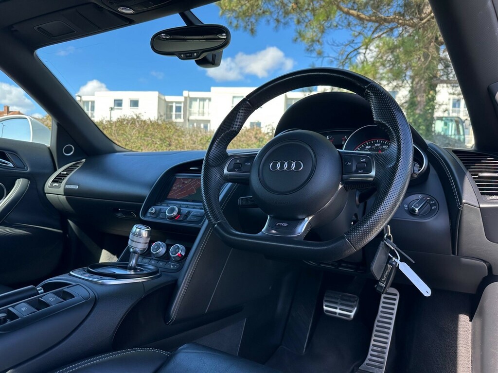 Audi R8 Convertible Black #51