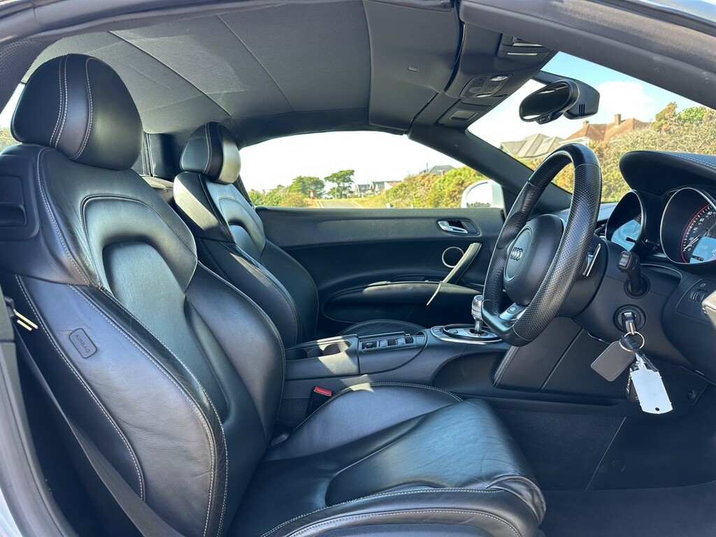 Audi R8 Convertible Black #49