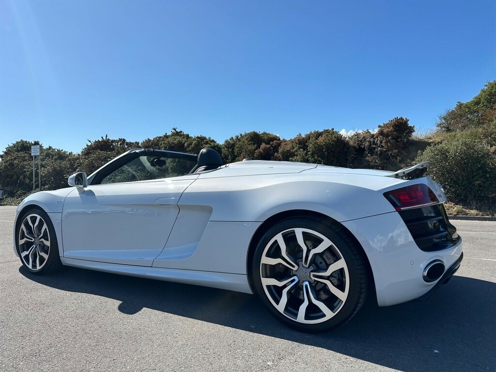 Audi R8 Convertible Black #21
