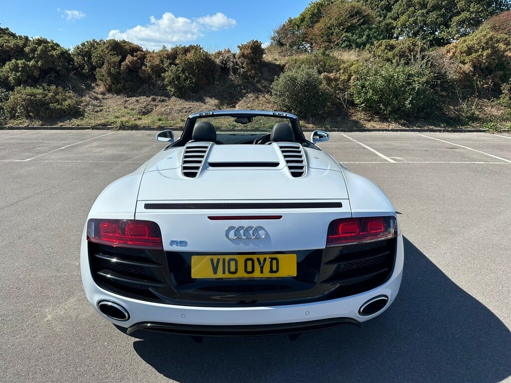 Audi R8 Convertible Black #14