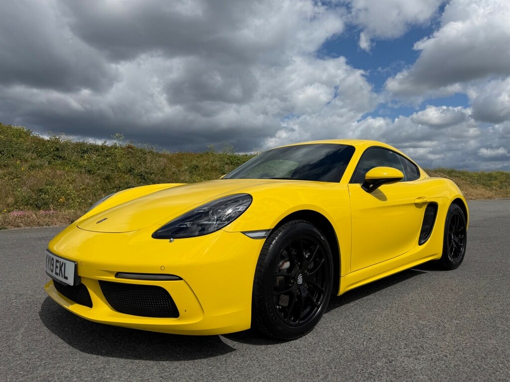 Porsche 718 Cayman 718 Cayman Gts S-a Red #16