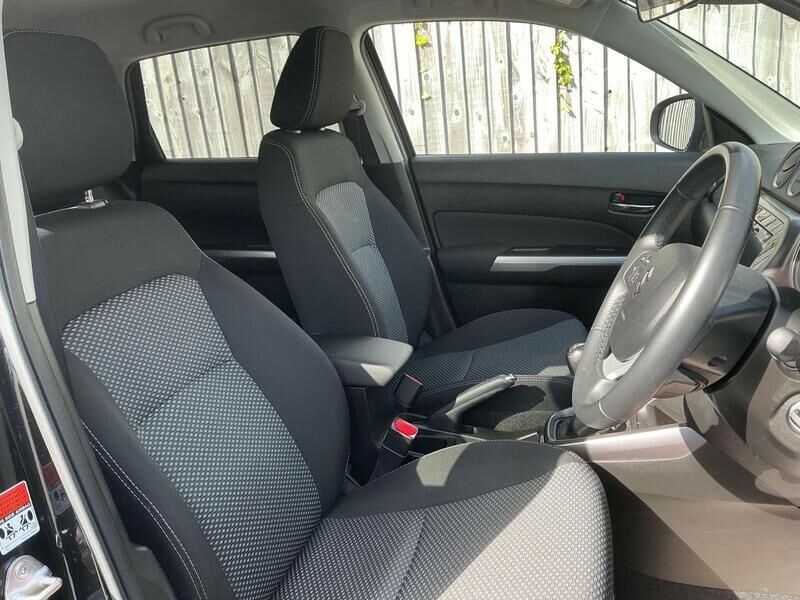 Suzuki Vitara Vitara Sz-t Hev White #26