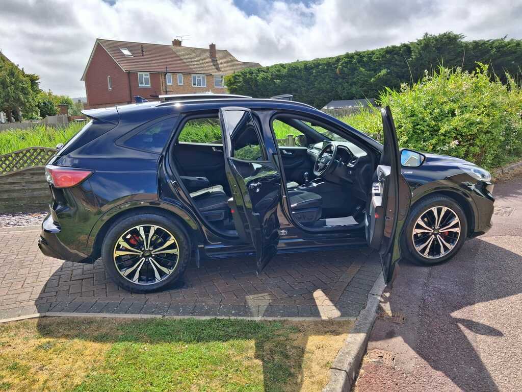 Ford Kuga 2.0 Ecoblue Mhev St-line YE72OWD Black #3