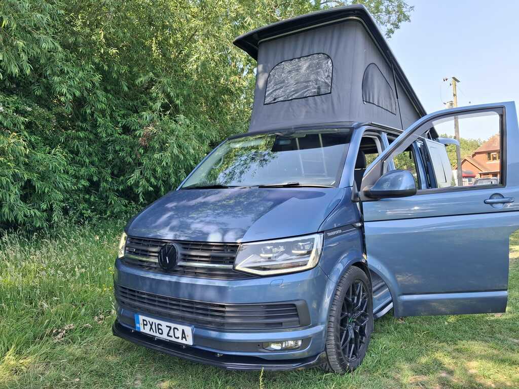 Volkswagen Transporter California Conversion Blue