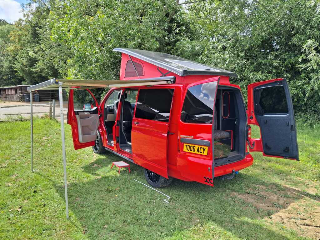 Volkswagen Transporter California Camper Conversion T006ACY Red #4
