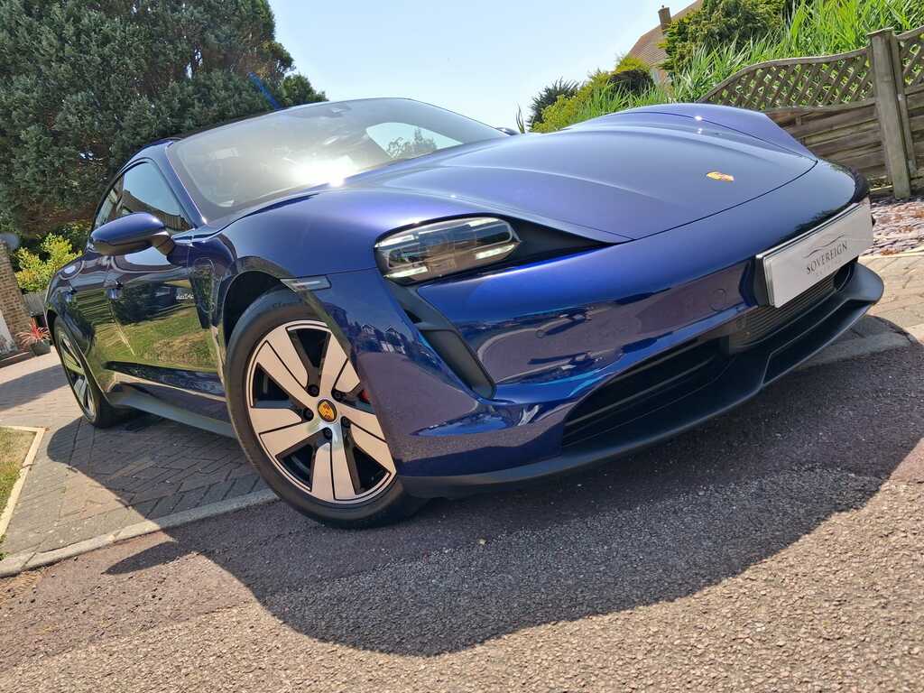 Porsche Taycan Performance Plus 93.4Kwh 4S Blue