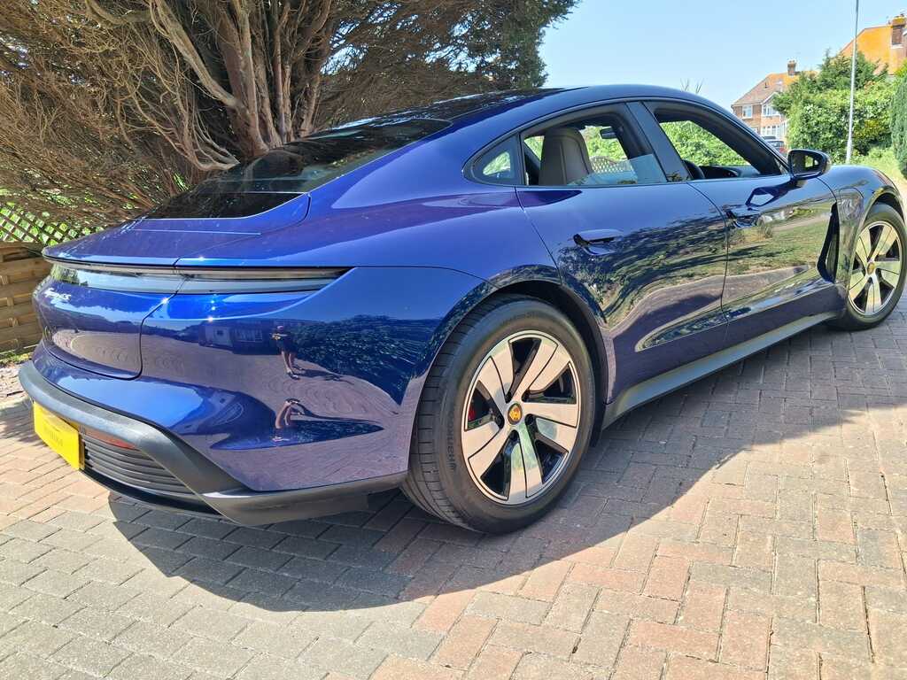 Porsche Taycan Performance Plus 93.4Kwh 4S Blue #3