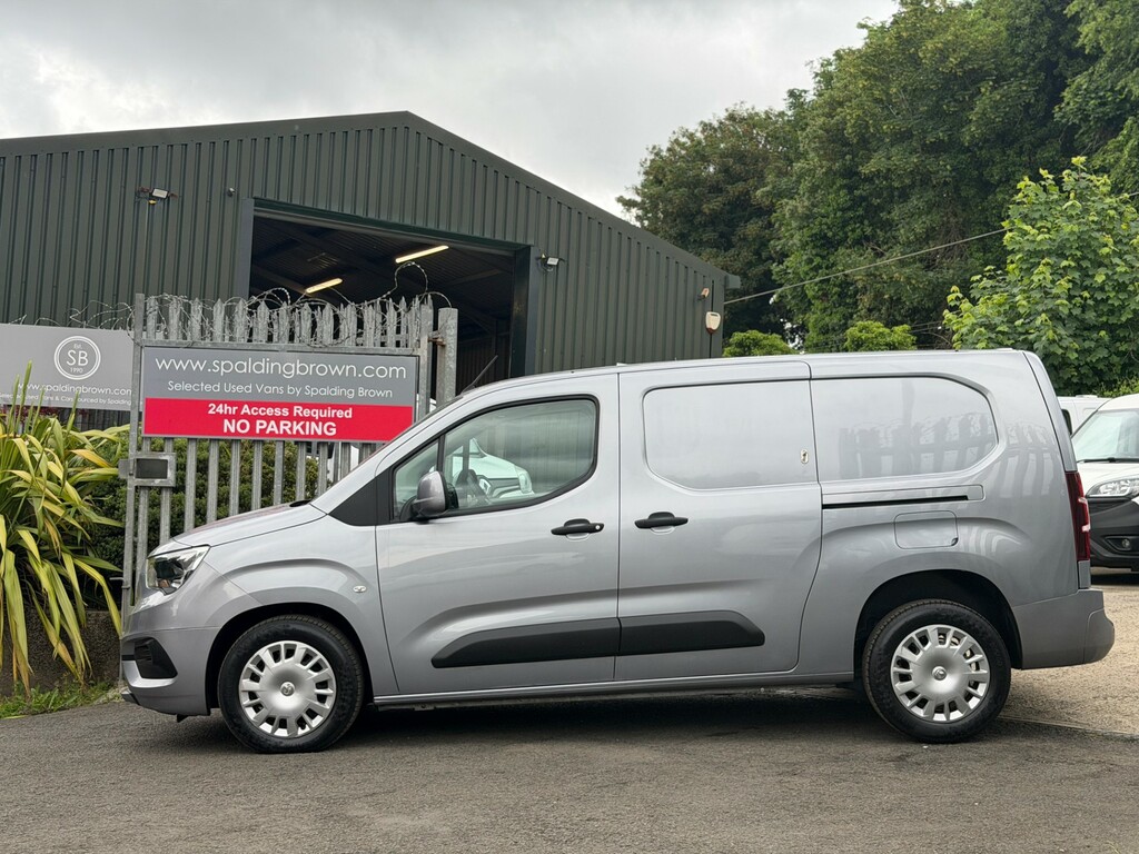 Vauxhall Combo 1.6 Turbo D 2300 Sportive Panel Van Man FA19NNW #6