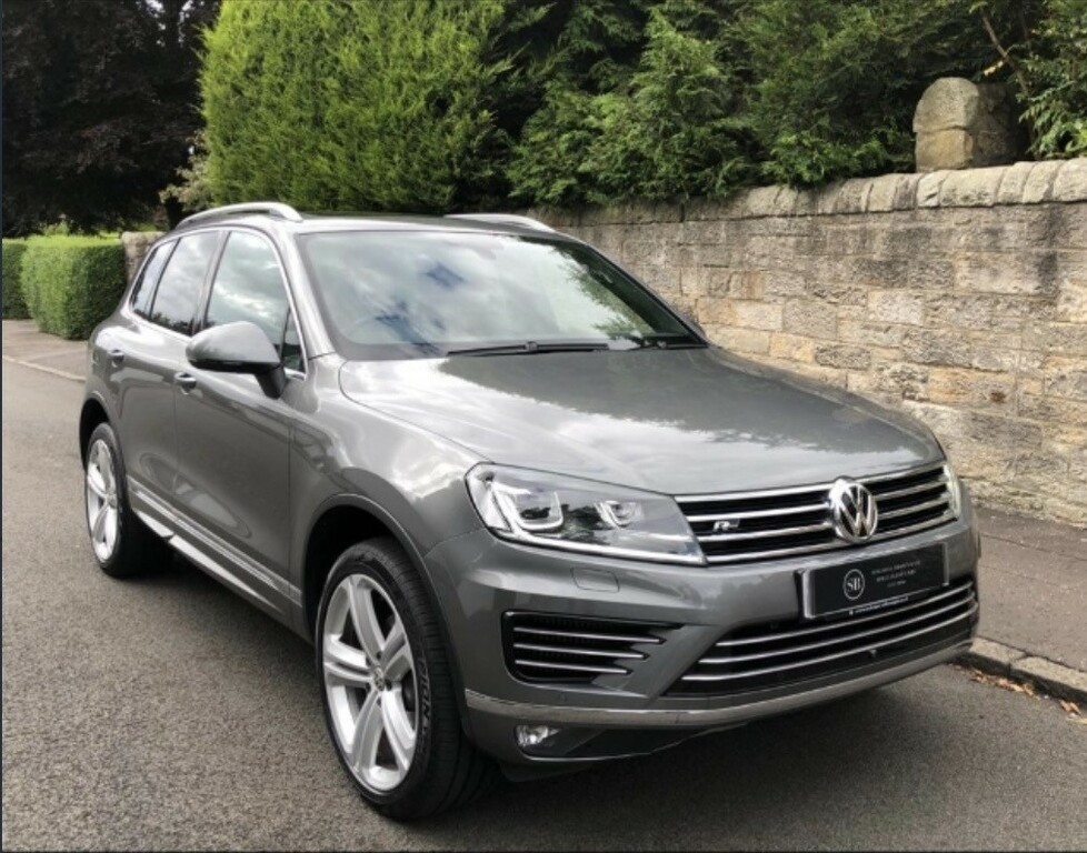 Volkswagen Touareg 3.0 Tdi V6 Bluemotion Tech R-line Plus Suv Die 