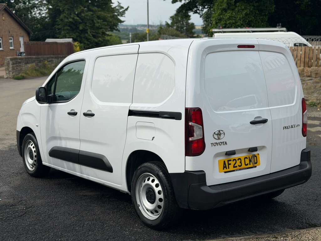 Toyota Proace City City 1.5 Bluehdi Active Short Panel Van  #3