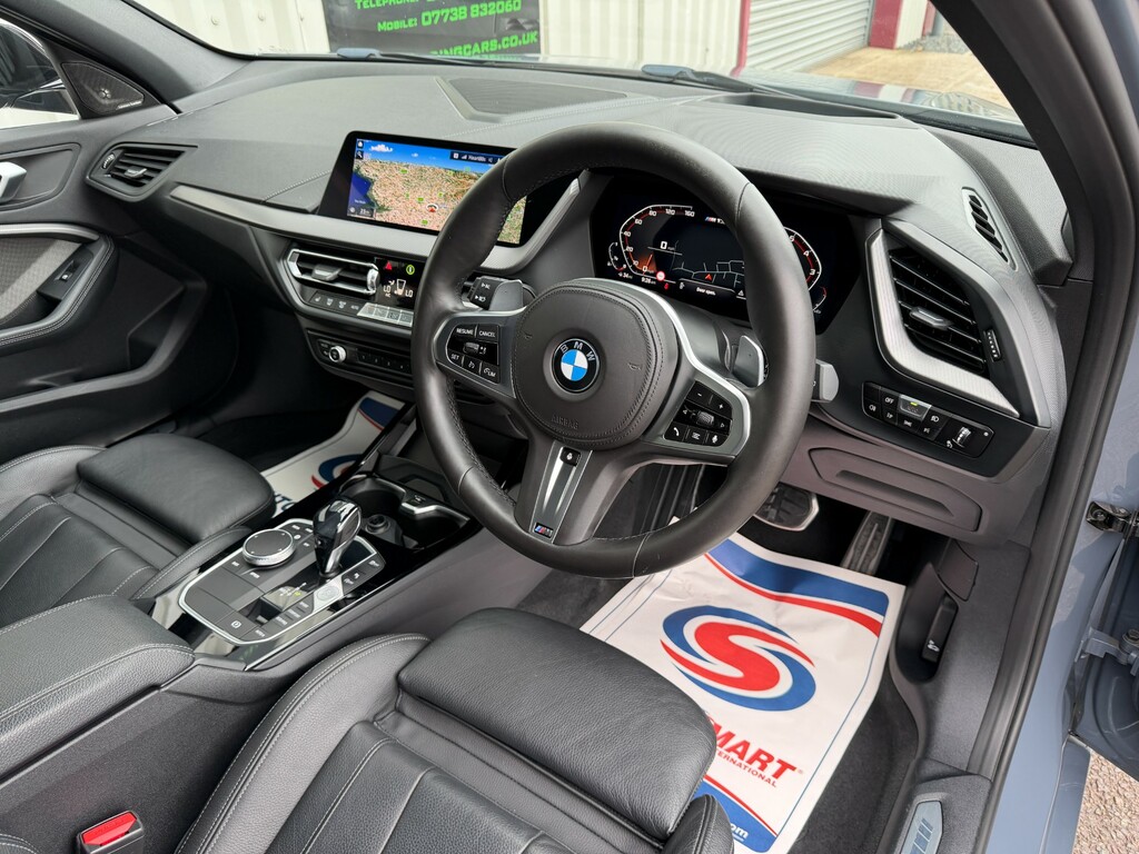 BMW M1 Xdrive Blue #20