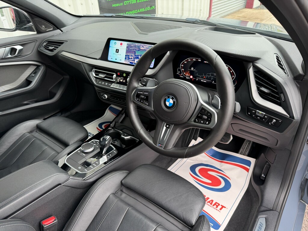 BMW M1 Xdrive Blue #16