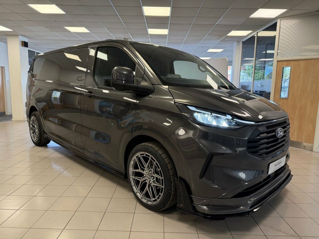 Ford Transit Custom 2L Limited Grey
