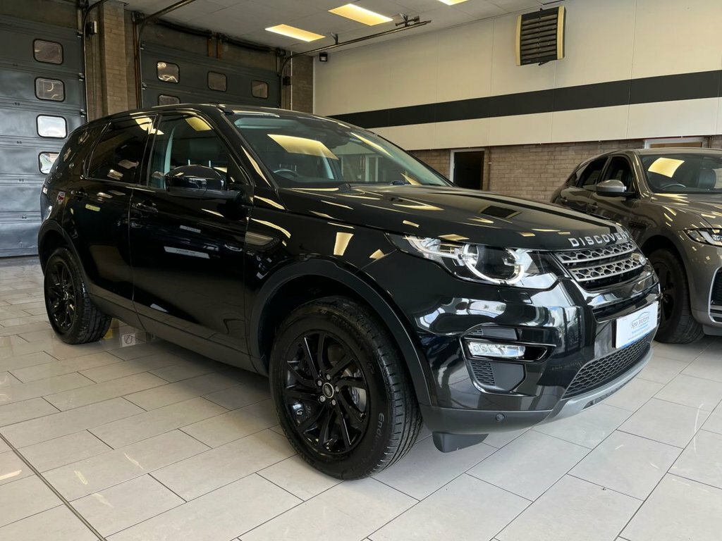 Land Rover Discovery Sport 2L Se Tech Black