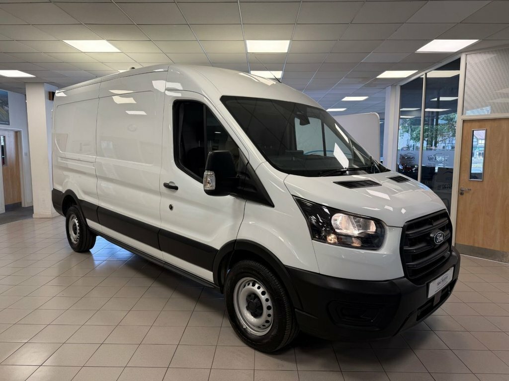Ford Transit Custom 2L Leader White