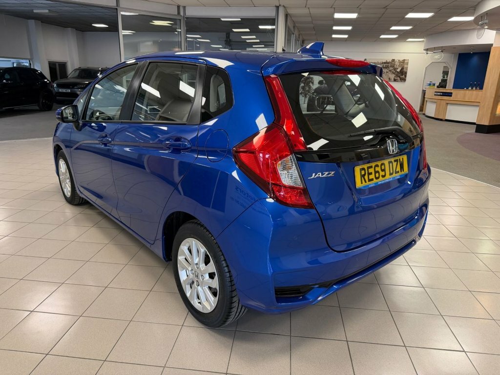 Honda Jazz 1.3L Se Navi Blue #5