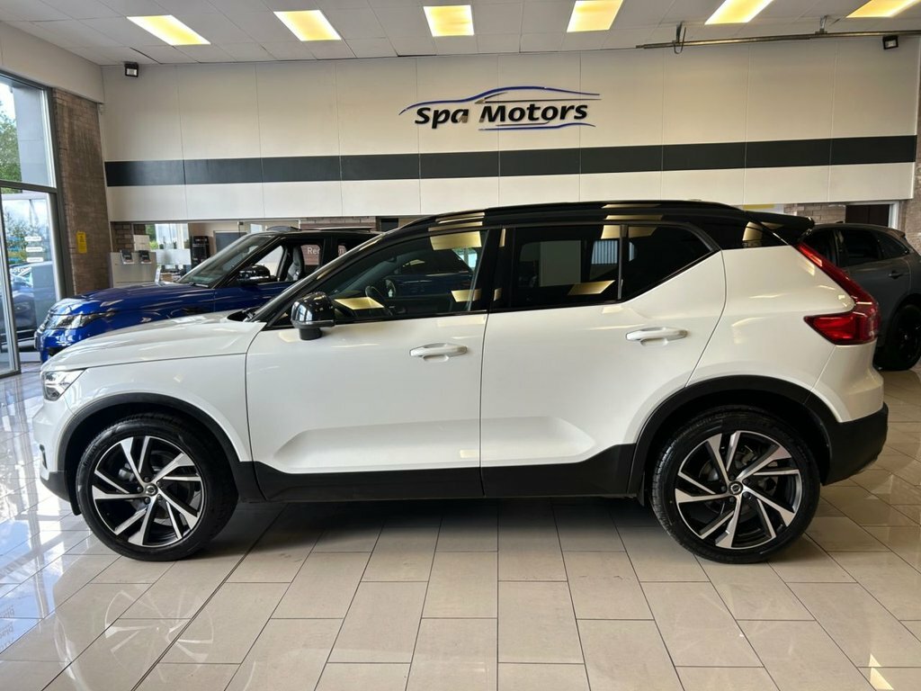 Volvo XC40 2L R-design Pro DP19ORA White #4