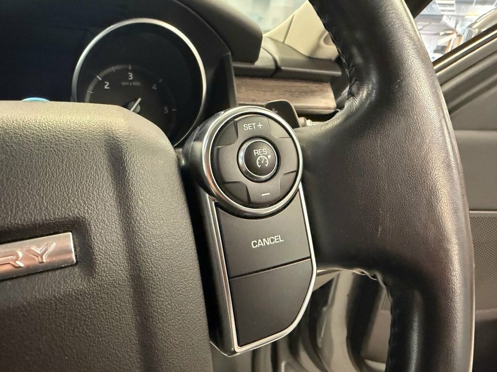 Land Rover Discovery Grey #14