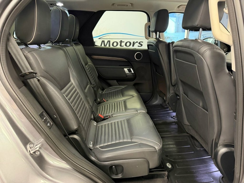 Land Rover Discovery Grey #20