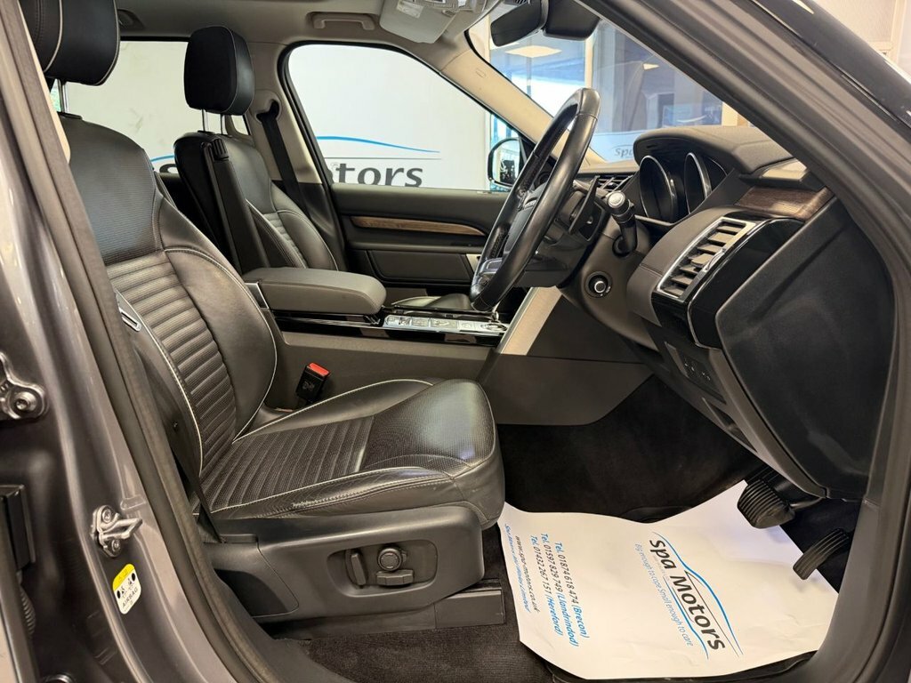 Land Rover Discovery Grey #10