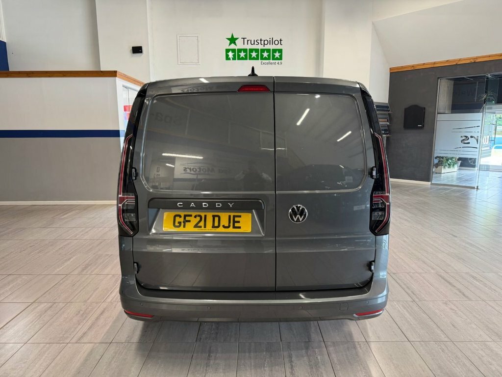 Volkswagen Caddy Maxi 2L Commerce Pro 6Dr Grey #4