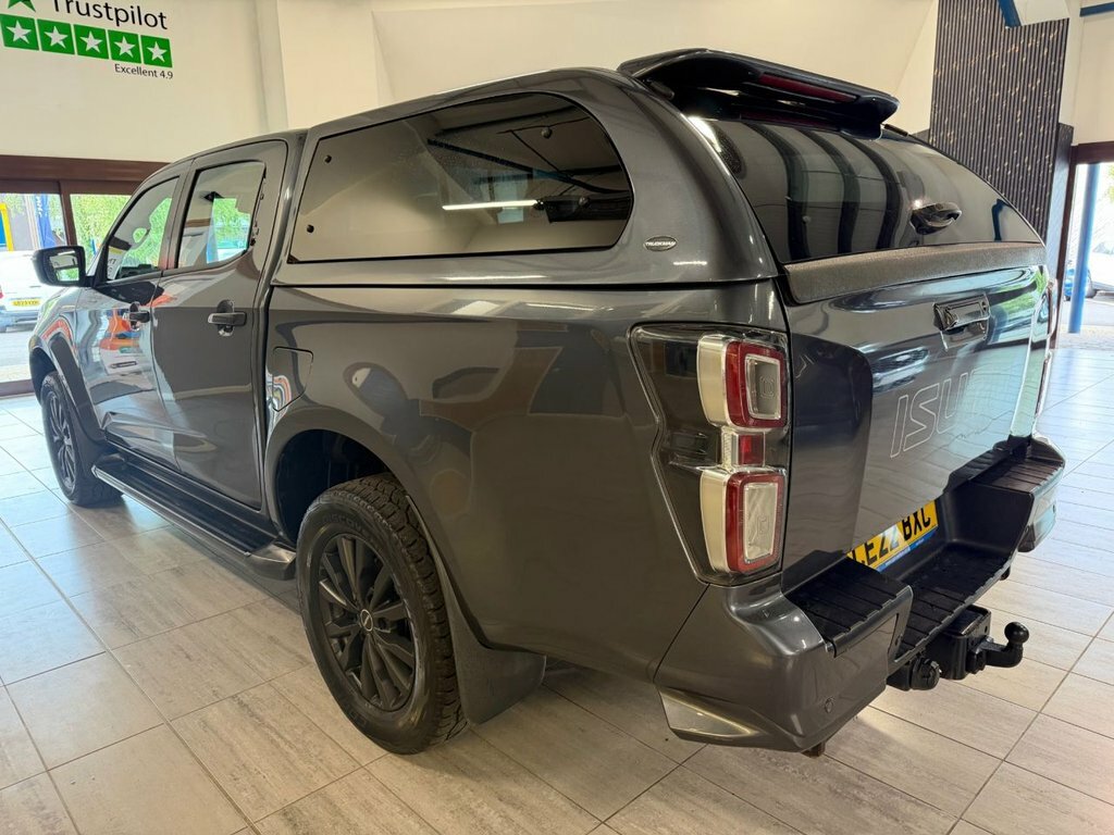 Isuzu D-Max 1.9L V-cross Grey #5