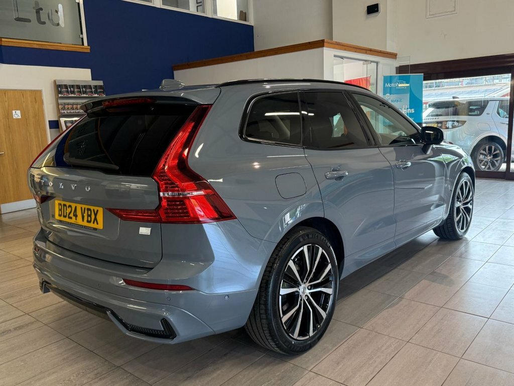 Volvo XC60 2L Ultimate Dark Grey #3