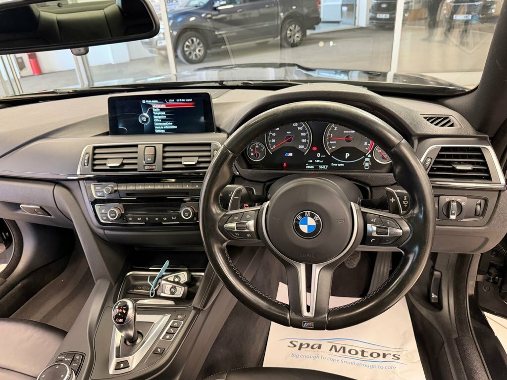 BMW M4 M4 Yellow #17