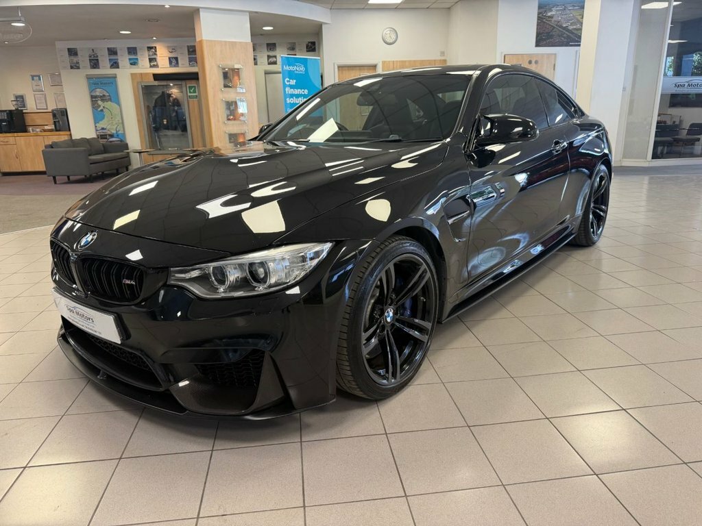 BMW M4 3L Null Black #3