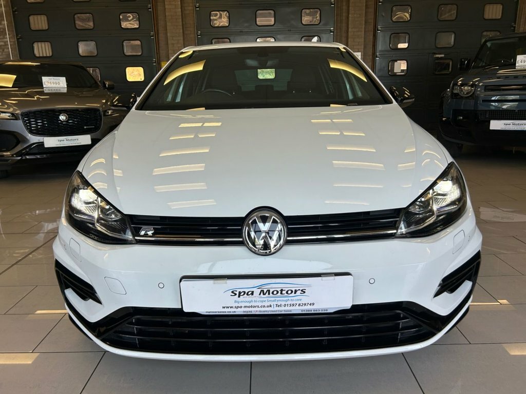 Volkswagen Golf 2L R VN18YGU White #2