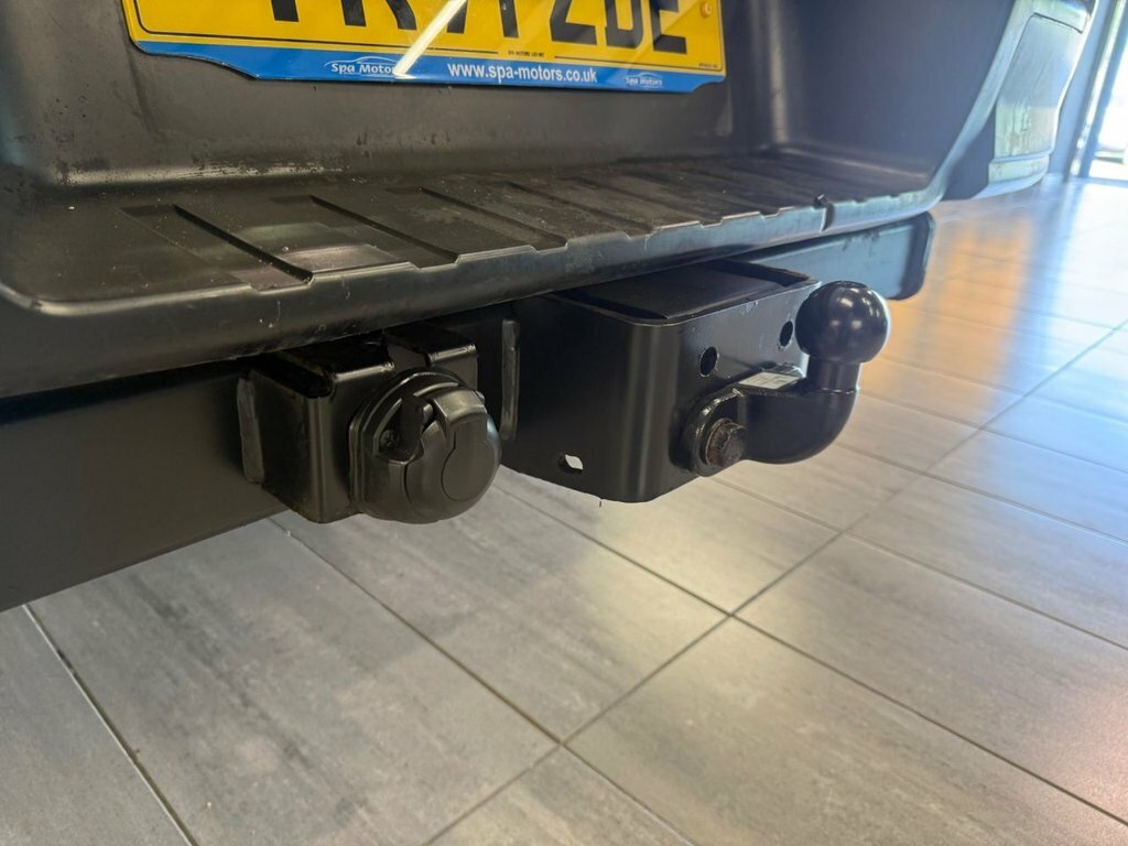 Isuzu D-Max Pickup 1.9 Td Dl40 4Wd Euro 6 Ss 2021 Black #18