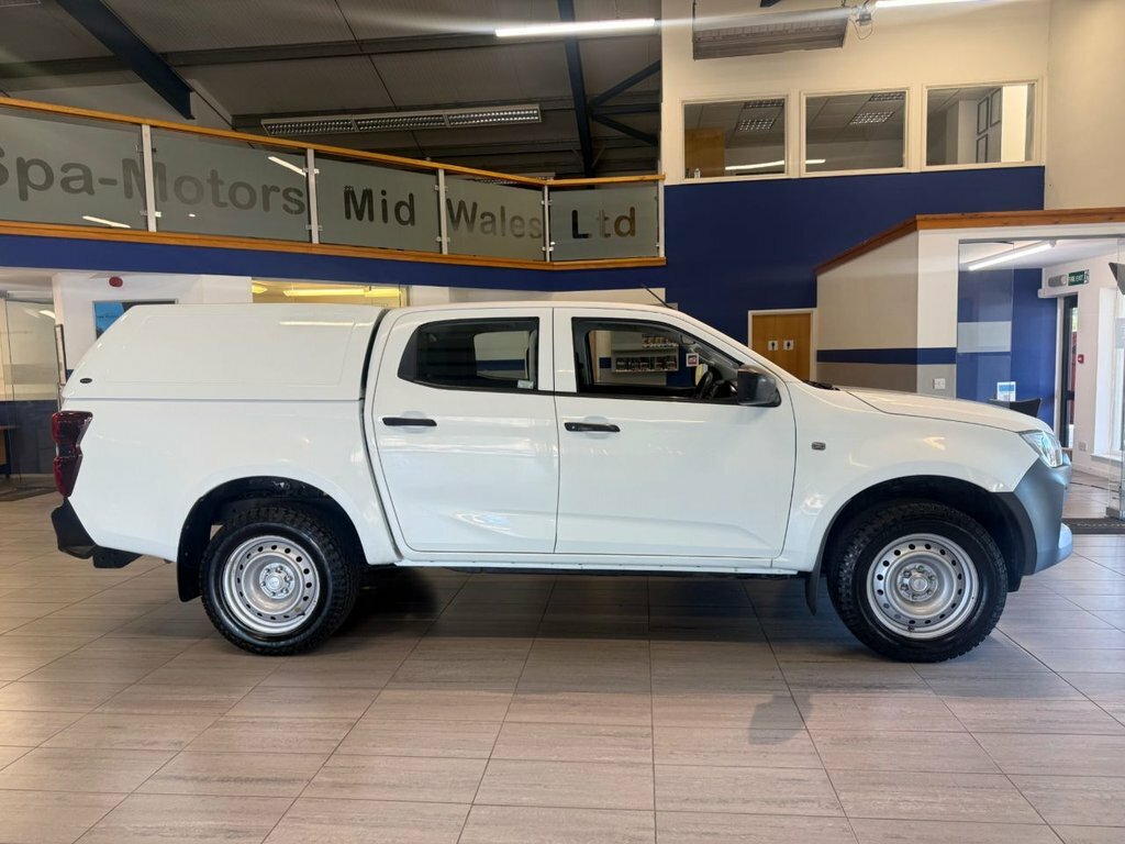 Isuzu D-Max 1.9L Utility White #4