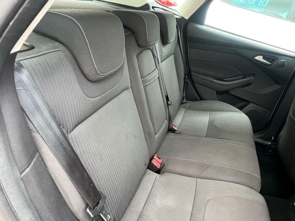 Ford Focus 1.6 Titanium Euro 5 DG61CTX Silver #4