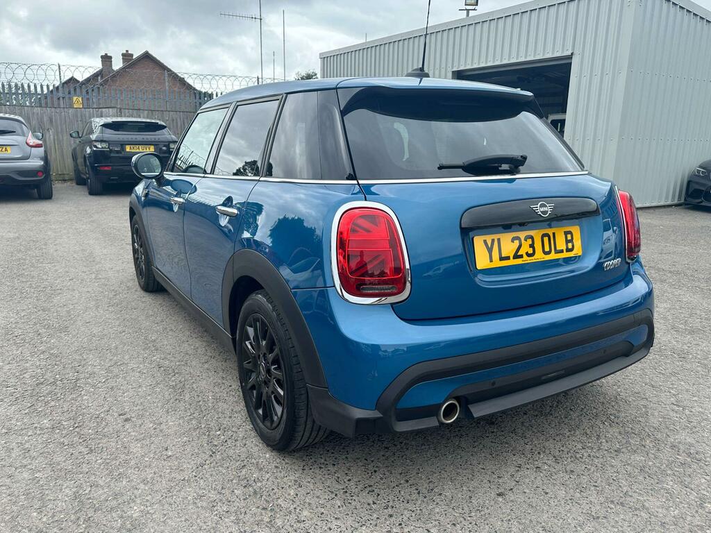 Mini Hatch 1.5 Cooper Classic Steptronic Euro 6 Ss YL23OLB Blue #4