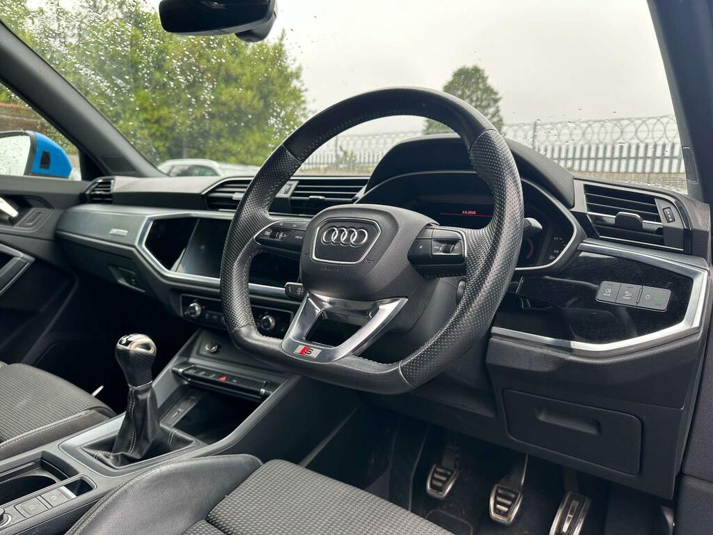 Audi Q3 1.5 Tfsi Cod 35 S Line Euro 6 Ss MJ19HTD Blue #4