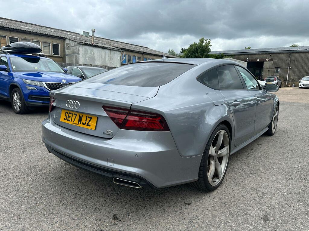 Audi A7 3.0 Tdi V6 Black Edition Sportback S Tronic Quattr Grey #4