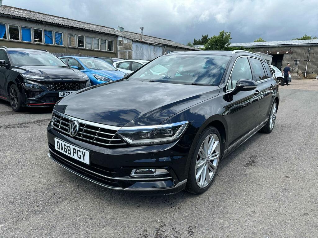 Volkswagen Passat R-line Black #2