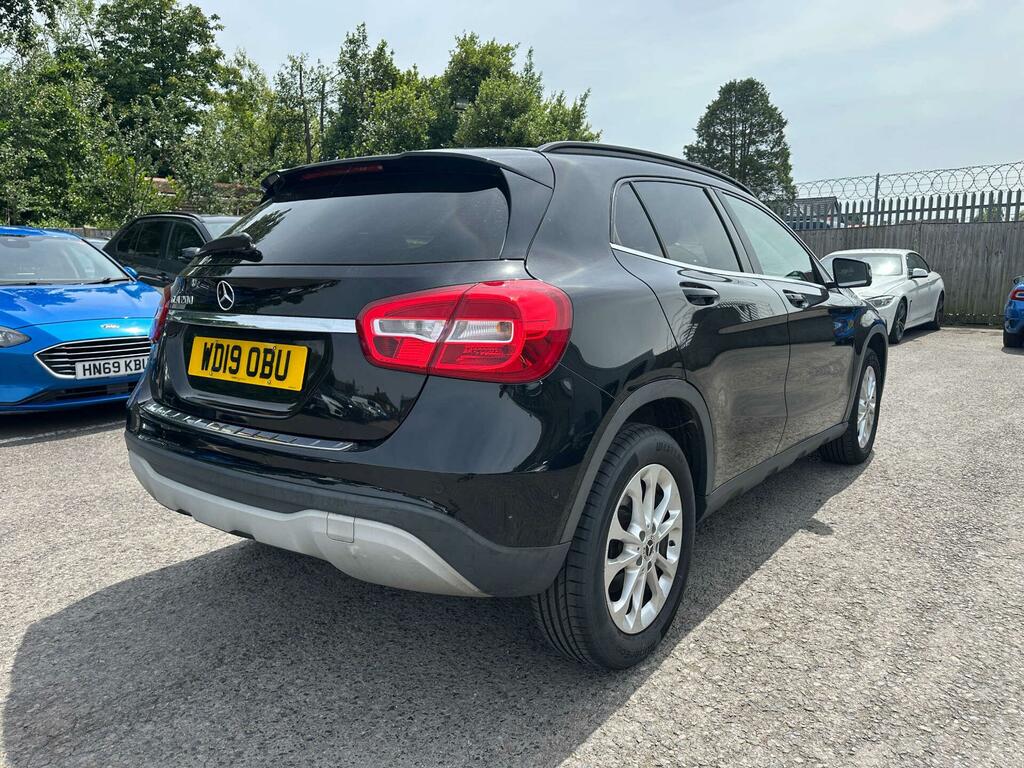Mercedes-Benz GLA Class 1.6 Gla200 Se Executive 7G-dct Euro 6 Ss WD19OBU Black #3