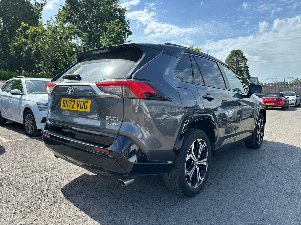 Toyota Rav 4 Dynamic #2