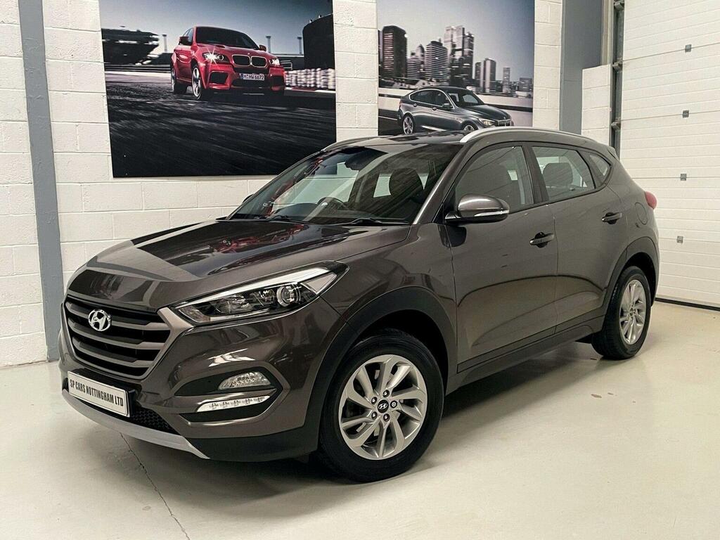 Hyundai Tucson 1.7 Crdi Blue Drive Se Euro 6 Ss WA17RDZ Grey #2
