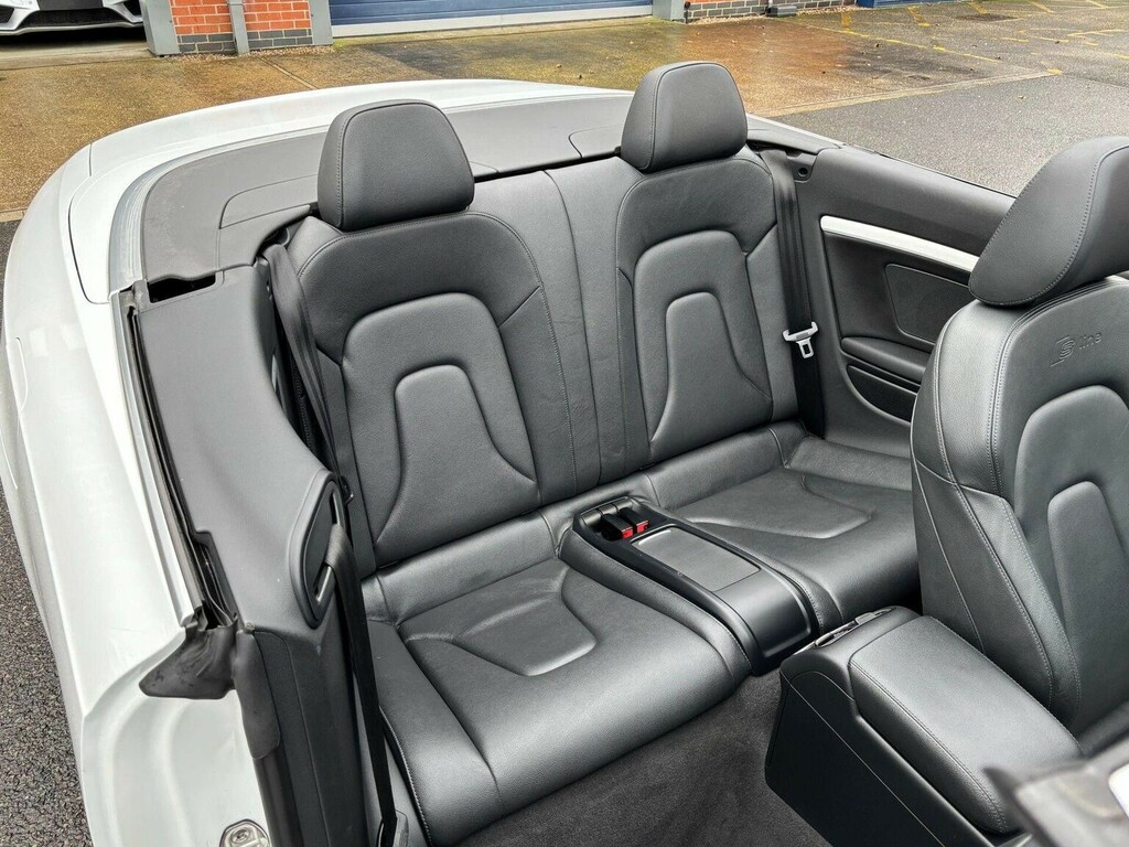 Audi A5 2.0 Tdi Se 168 Bhp White #7