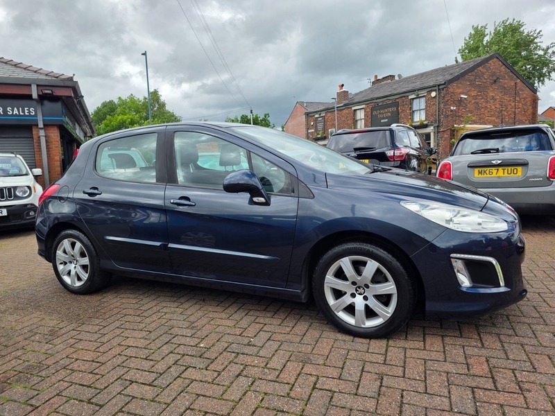 Peugeot 308 Hdi Active Navigation Version Blue #4